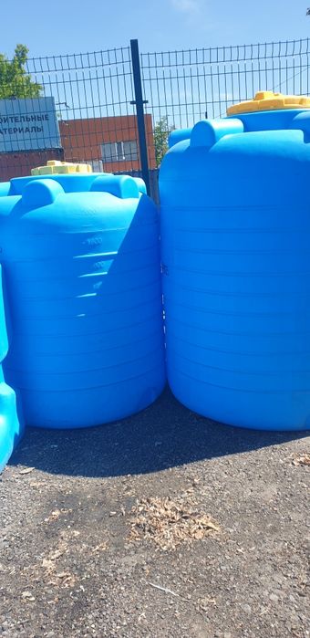 Емкость для воды. Пищевой пластик