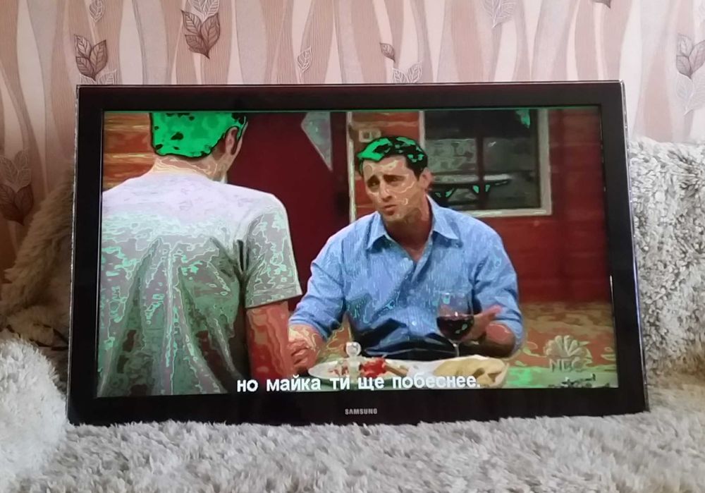 Samsung плазмен телевизор 52 инча Full HD