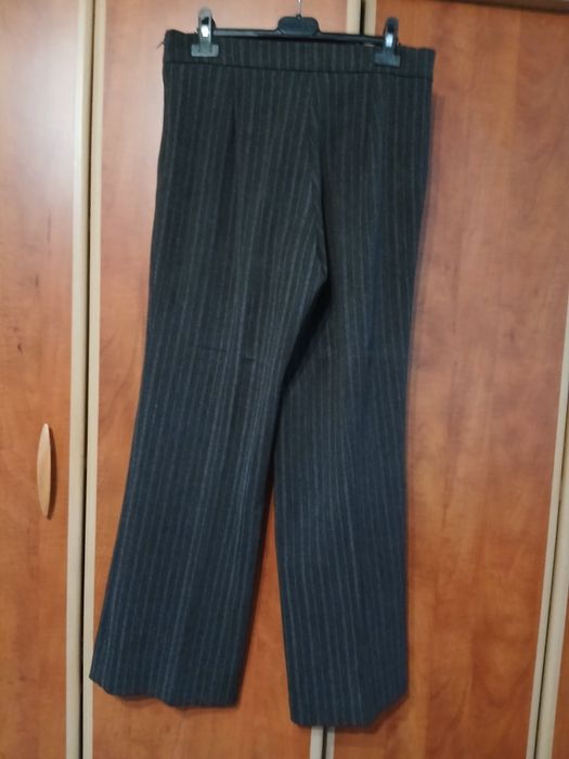 Vand Pantaloni Dama de stofa Marimea L