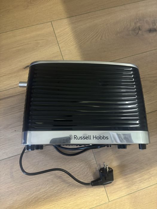 Новый тостер Russell Hobbs