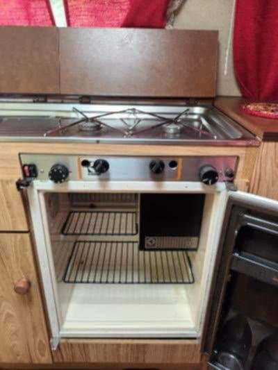 Продавам каравана Приморско