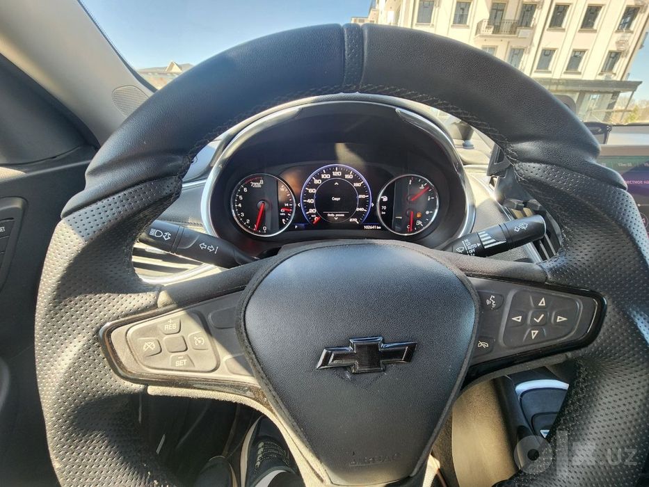 Malibu 2.2 premer sotiladi naxtga