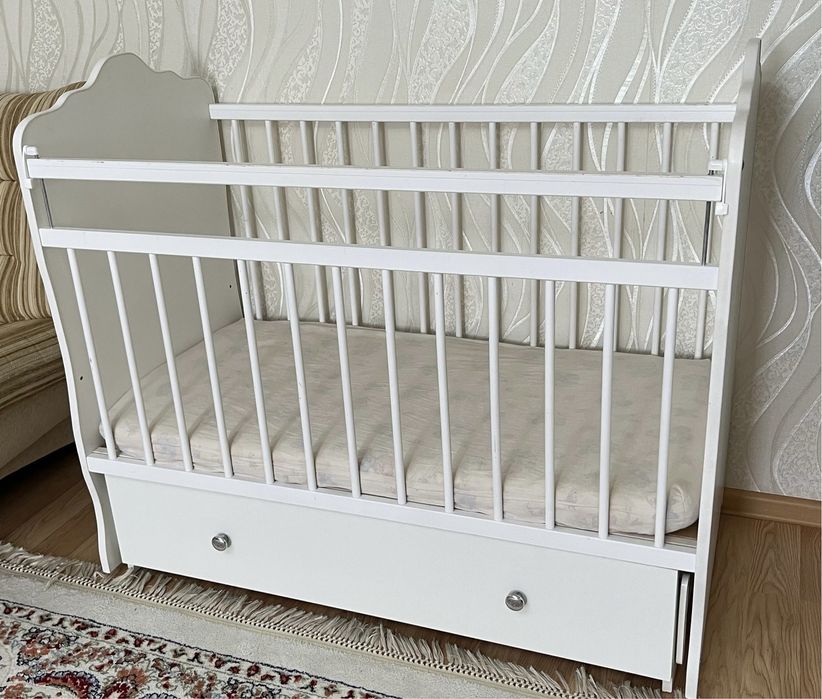 Детский манеж с бортиком