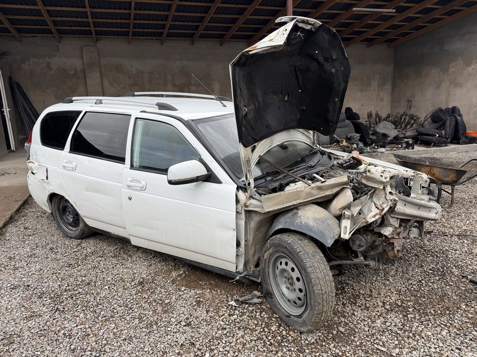 Разбор Приора Универсал год 2013 полу Люкс