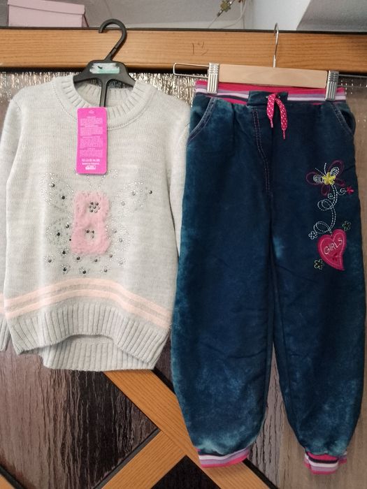 Set fetițe nou,cu etichetă