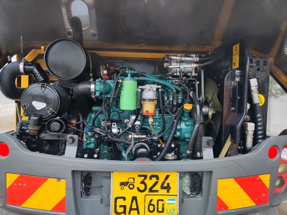 VOLVO 2015-йил  холати зур ишлаб турган техника