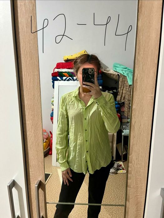 Одежда б/у в хорошем состоянии