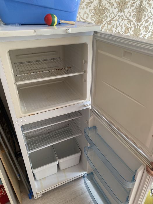 Холодильник сатылад запчасть