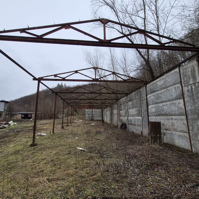 250кв Хале/метална конструкция