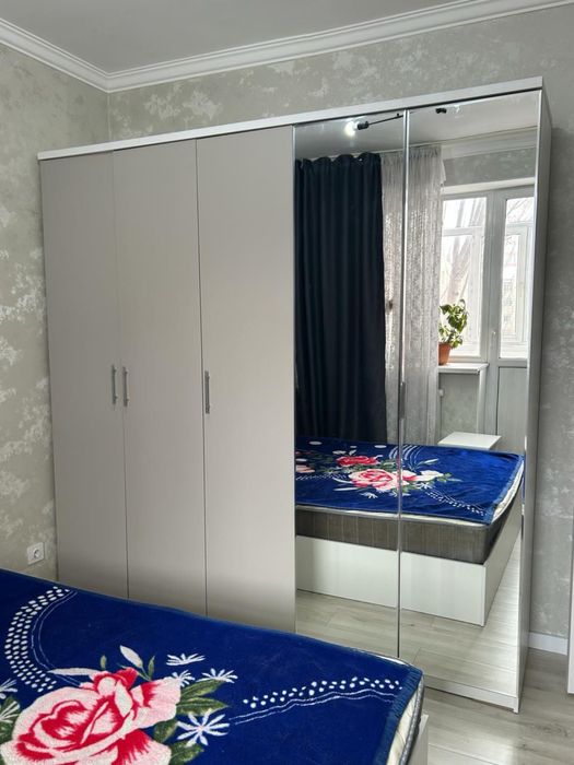 Продам спальный гарнитур