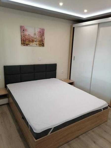 Тристаен апартамент в к-с Меден Рудник