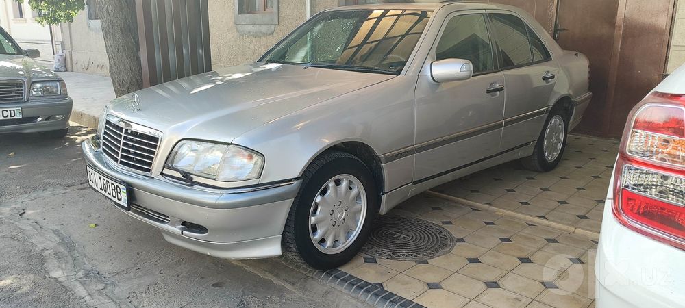 Mersdes w202 c180