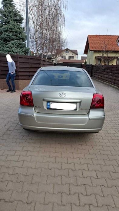 Toyota AVENSIS 2004 înmatriculată pentru dezmembrare