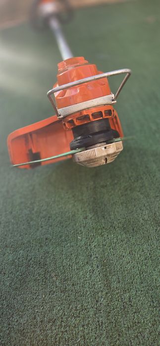 Stihl FSA 60 R  Щил