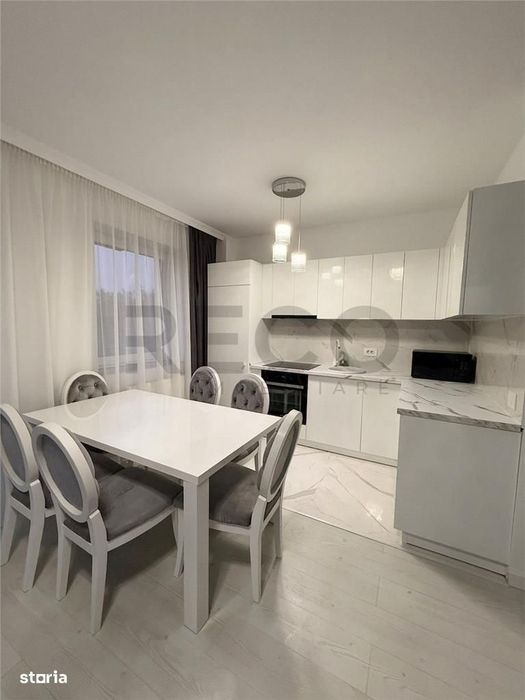 RECO Apartament 3 camere in Prima Universitatii – 67 mp utili, parcare