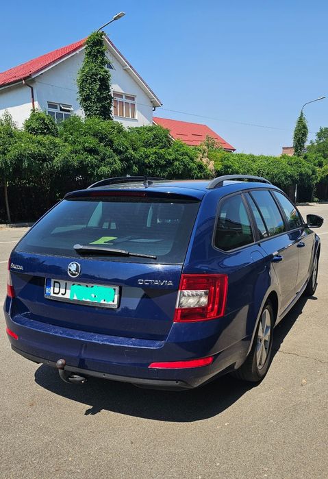 Vând Skoda Octavia 3