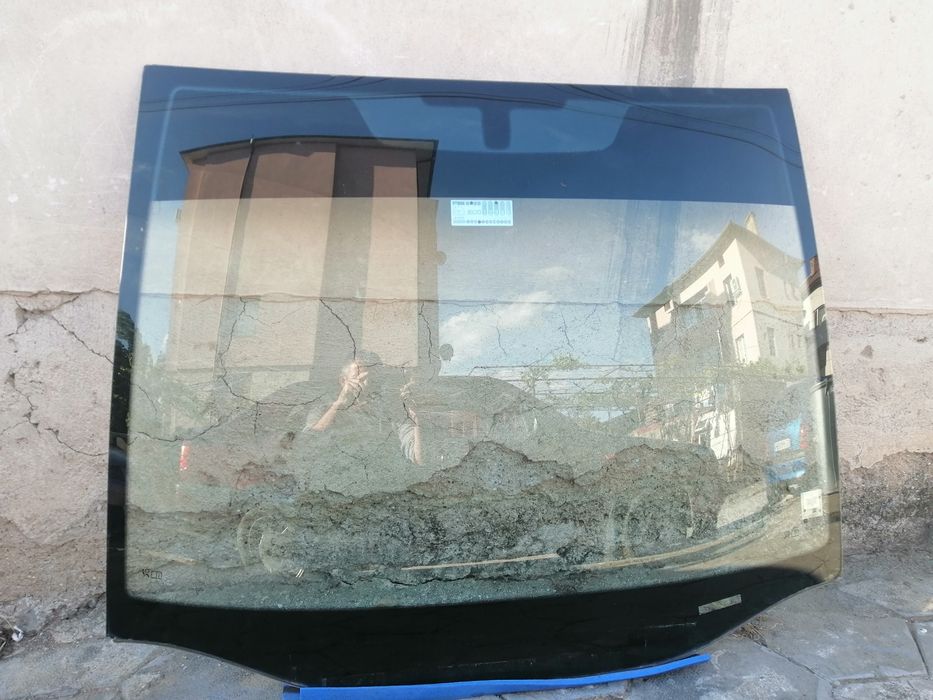 ZAFIRA ,,B,,Челно съкло