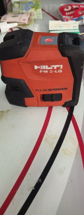 Nivela laser hilti pm 2lg