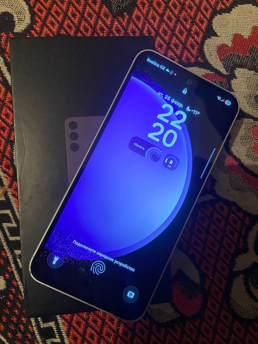 Samsung s23 fe идеально состояние