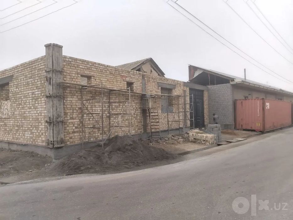 Ховли сотилади