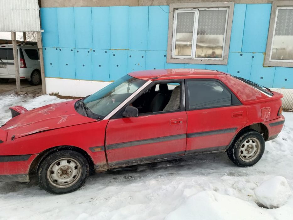 Продам мазду 323