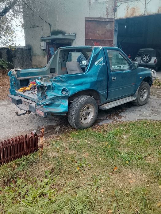 Opel frontera sport
