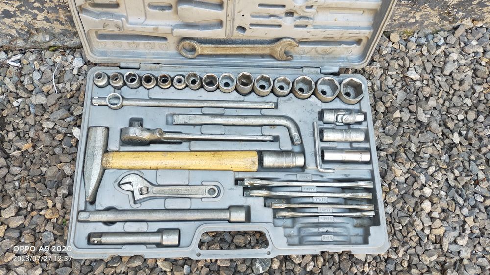 Продам набор ключей