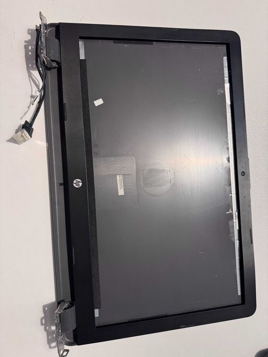 Dezmembrez HP 250 G6 - display, top case, bottom case - 250 lei