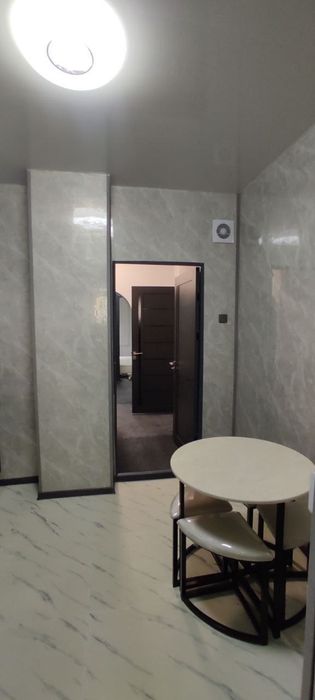 Turkiston metro yonida bollar qizlar uchun 3 xonali uy ijaraga berilad