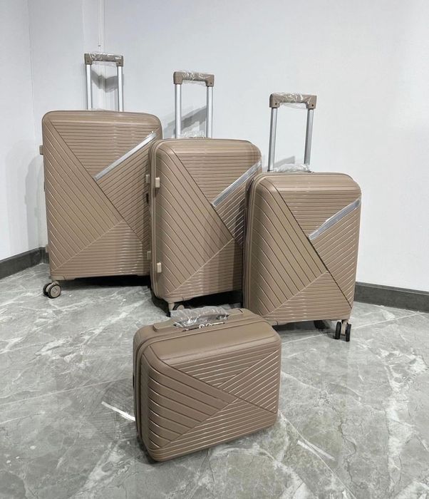 Чемоданы набор 2в1 и 4в1