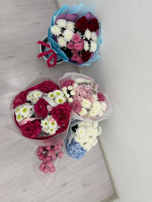 Продам сегодняшние цветы