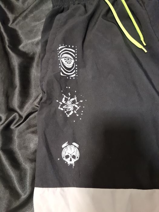 Pantaloni scurți Nike Dri-Fit M - Ediție Specială Graphic - Originali