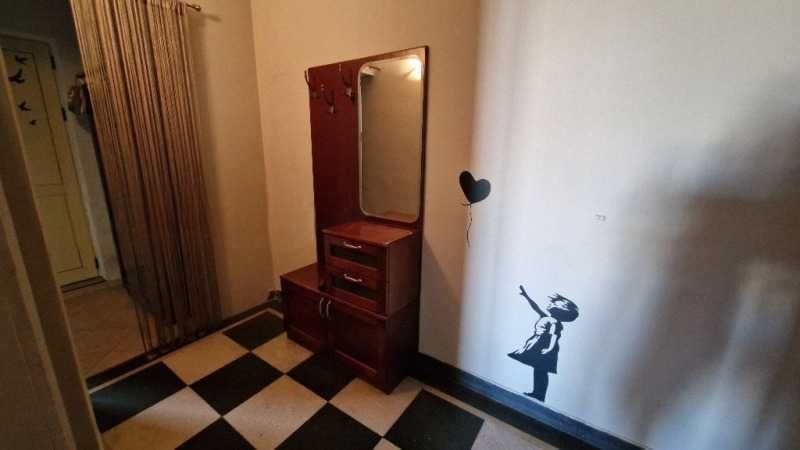 Дава се под наем Тристаен апартамент в София, Център - 81 кв.м за 749.7 € - Снимка #9