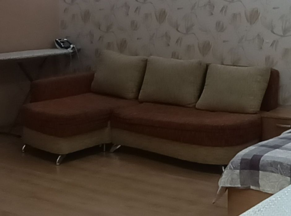 Диван б/у угловой