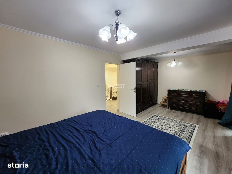 Casa de vanzare 120mp utili, 3 bai zona Valea Adanca-Mega Image