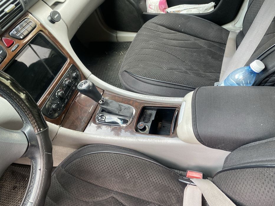 Продам мерседес с 240