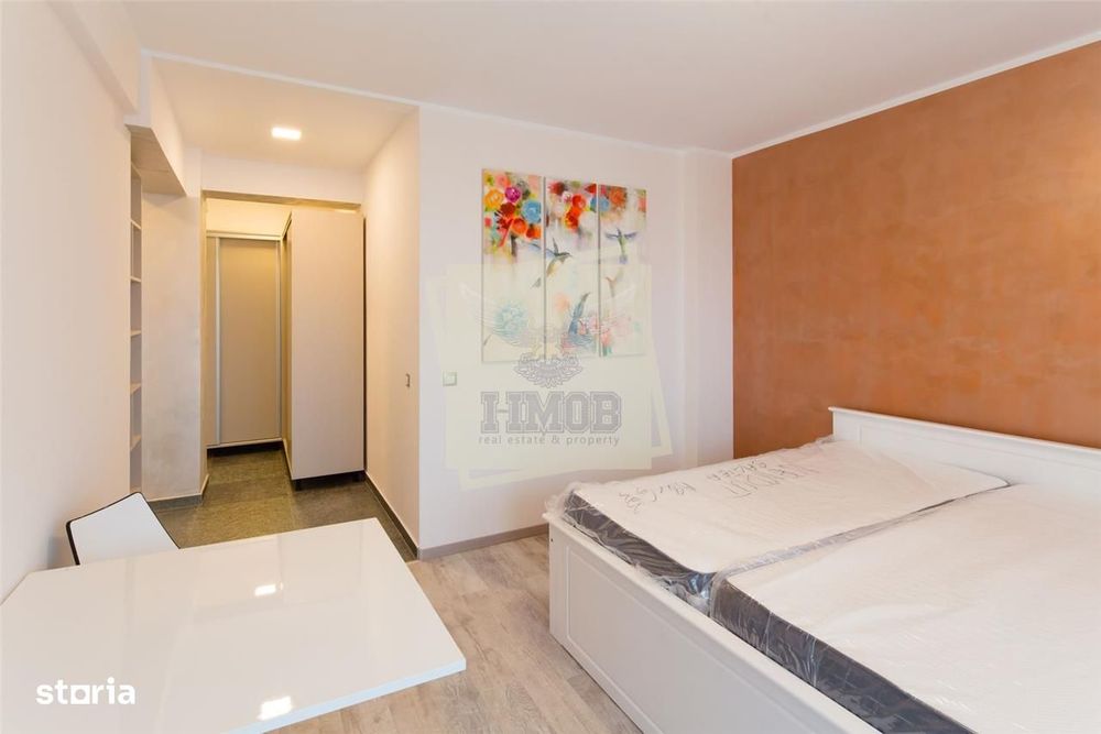 Penthouse de LUX cu 4 camere 320 mp terase 2 bai 2 parcari in Strand