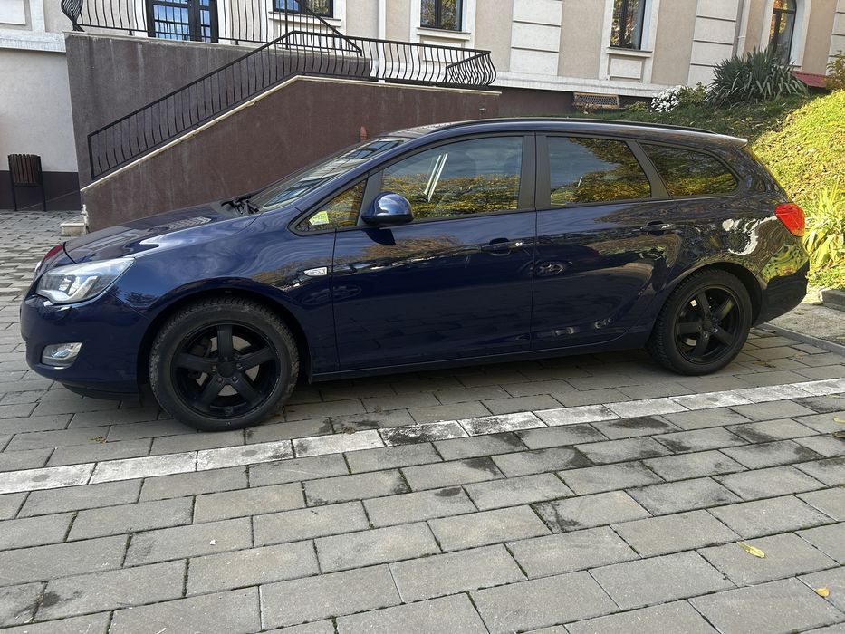 Opel Astra J 2012 1.7 CDTI