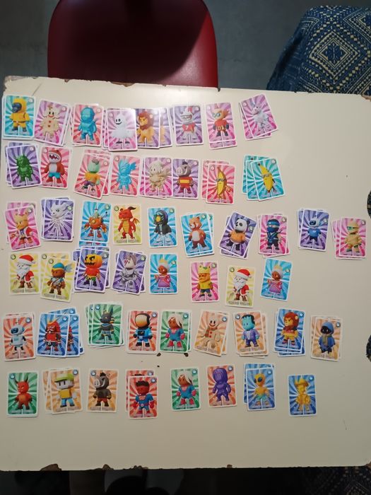 Карти от играта Stumble guys