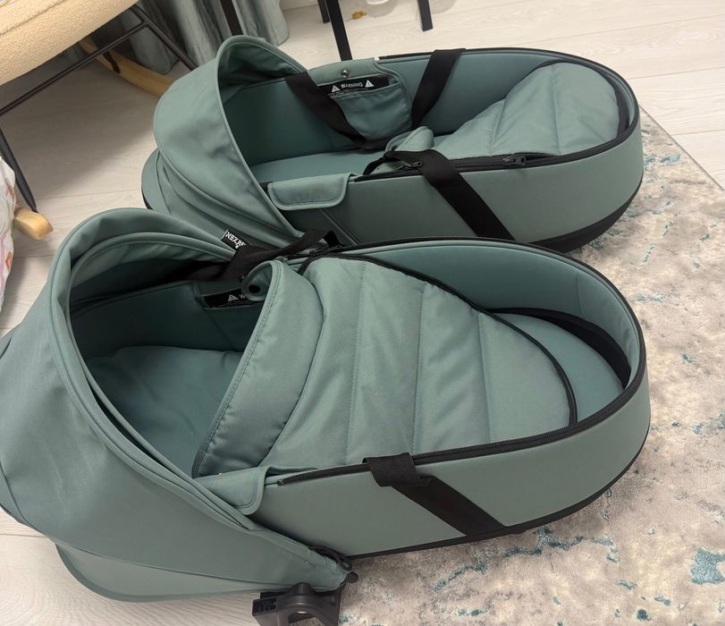 Vând landouri yoyo 3