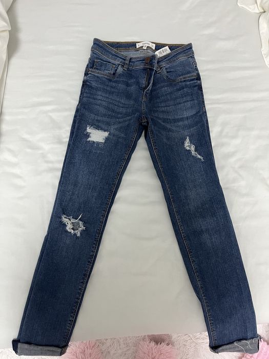 Распродаю вещи одежду