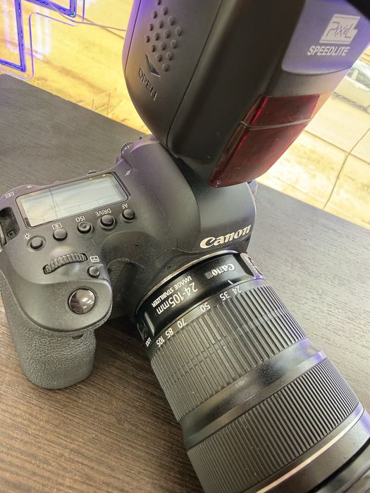 Фотоаппарат Canon EOS 6 D mark 2