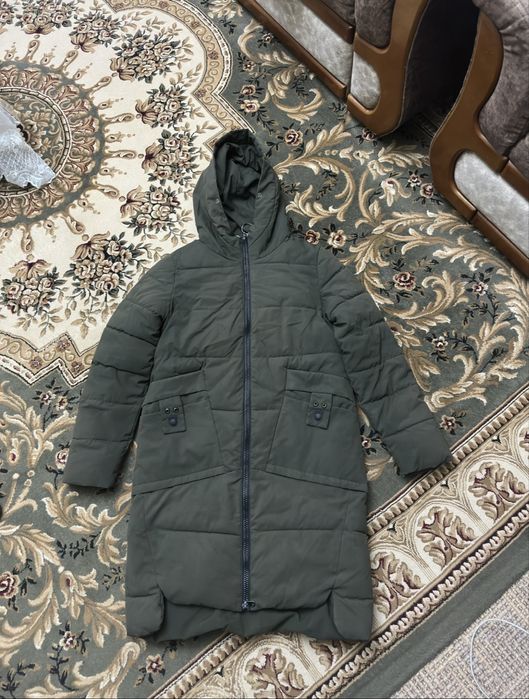 Продаются Женские куртки б/у