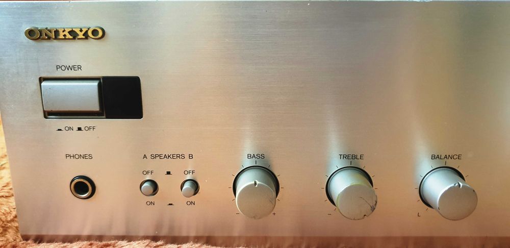 Onkyo A-9211 statie 2X40W pe 8 Ohm