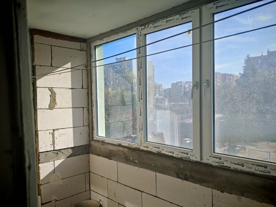 Продава се Двустаен апартамент в Русе, Дружба 1 - 64 кв.м за 1110 €/кв.м - Снимка #7