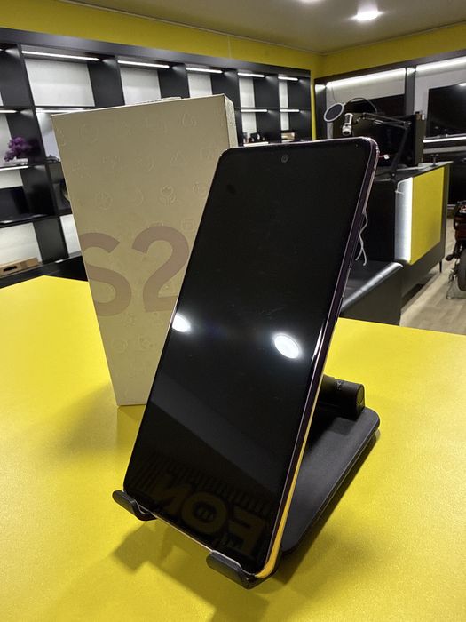 Samsung S20 FE 6/128Gb