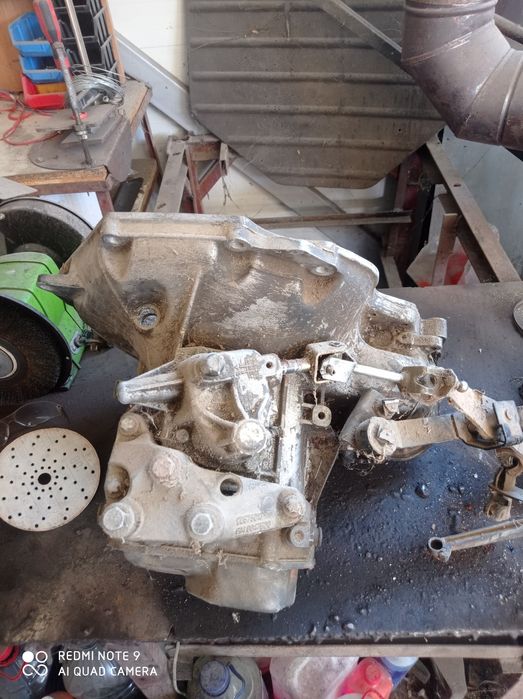 Cutie viteze Astra g x2.0dth Vectra b