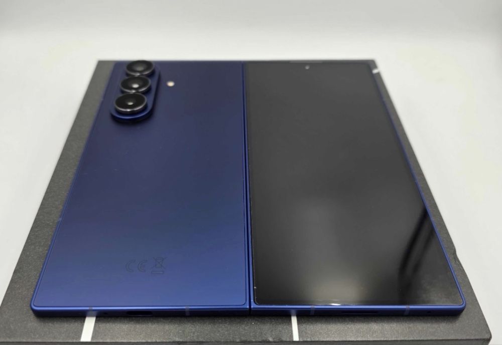 Samsung Z Fold 6 ca NOU cu Garantie