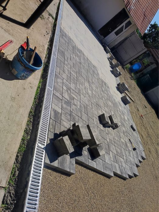 Montaj pavele,piatra cubica si piatra sparta