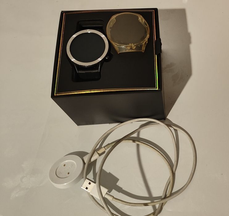 Vând smartwatch Huawei gt 2 de 46mm